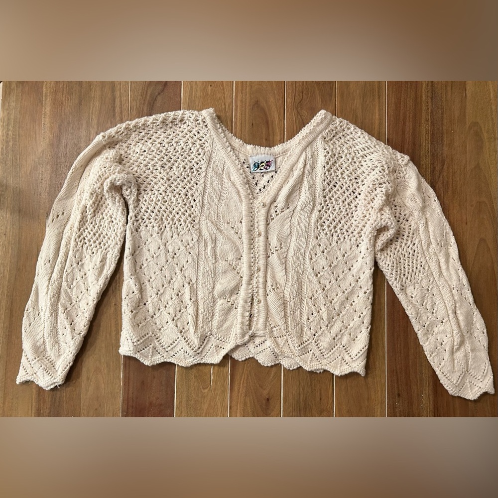 Class‎ 955 80s sweater.